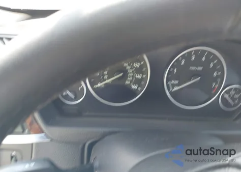 2015 BMW 320I xDrive z USA, uszkodzony, nr VIN WBA3C3G51FNT53430